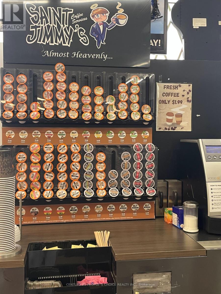 Bigbee Convenience - 4497 Drummond Road, Niagara Falls, Ontario  L2E 6C5 - Photo 8 - X12552028