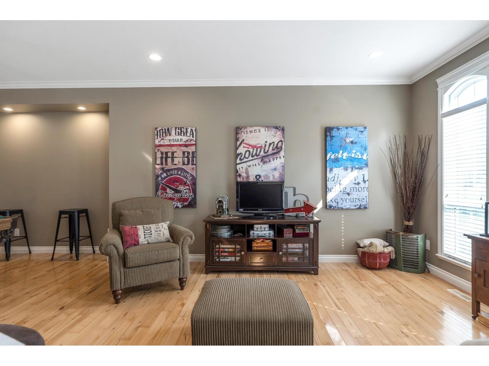 17 33925 Araki Court, Mission, British Columbia  V2V 7R4 - Photo 7 - R3043749