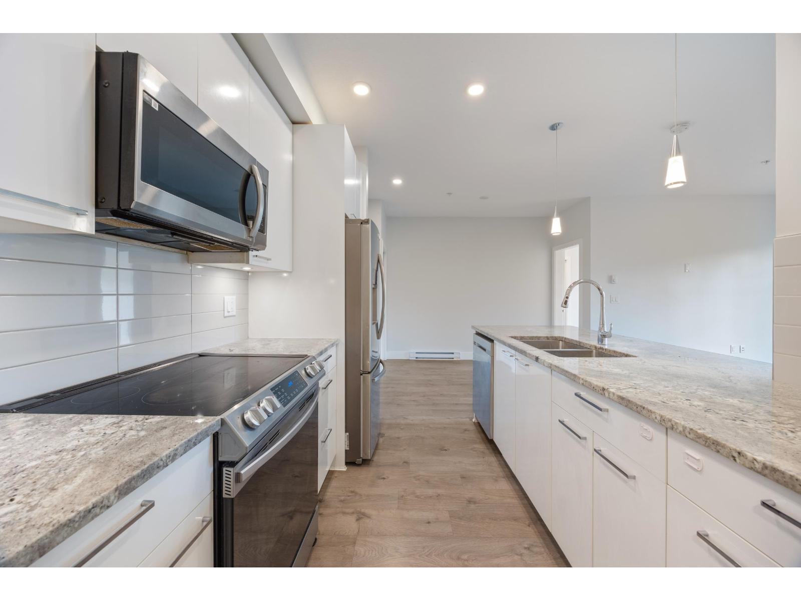 208 5485 Brydon Crescent, Langley, British Columbia  V3A 0N5 - Photo 9 - R3066527