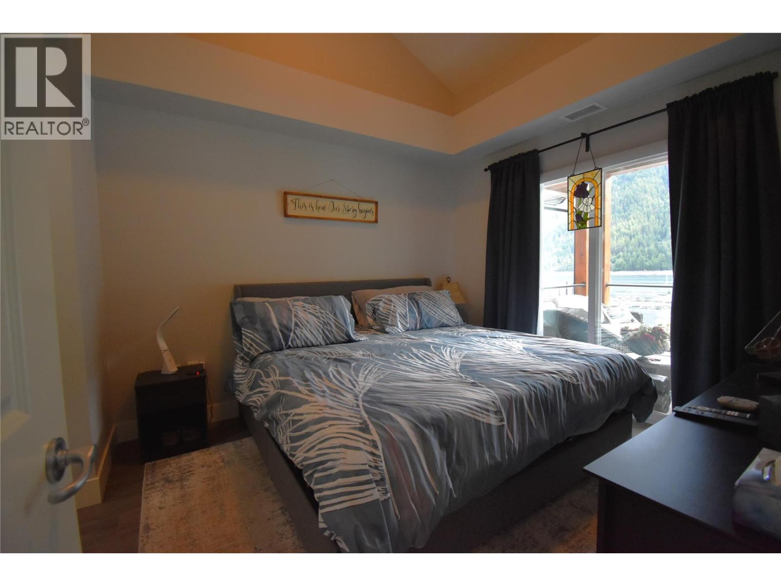 5570 Broadwater Road Unit# 314, Castlegar, British Columbia  V1N 0A1 - Photo 10 - 10359128