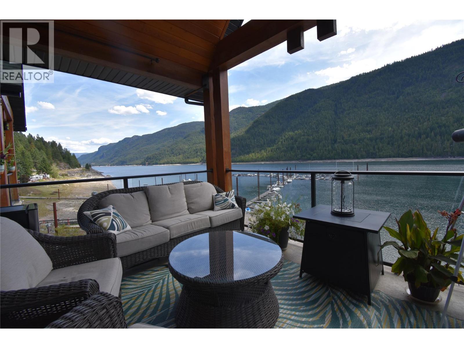 5570 Broadwater Road Unit# 314, Castlegar, British Columbia