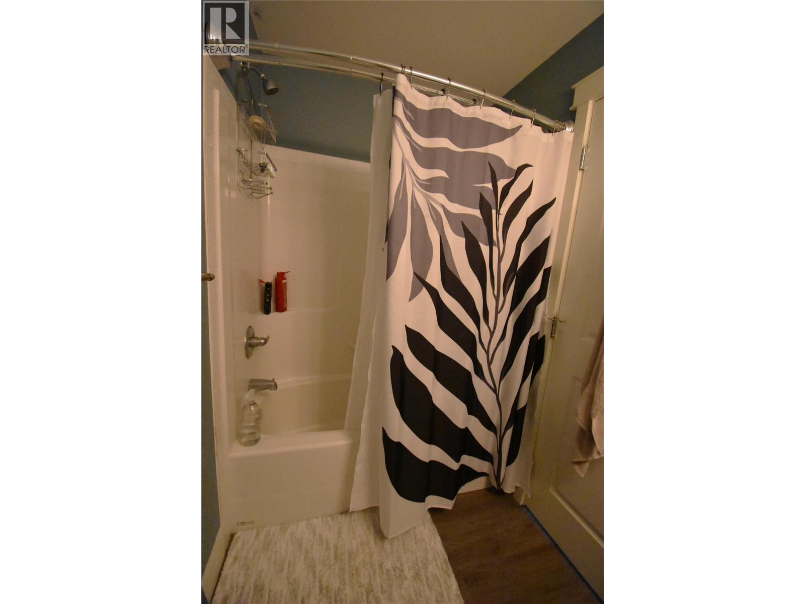 5570 Broadwater Road Unit# 314, Castlegar, British Columbia  V1N 0A1 - Photo 13 - 10359128