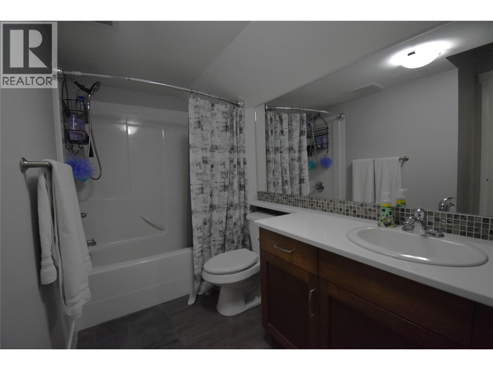 5570 Broadwater Road Unit# 314, Castlegar, British Columbia  V1N 0A1 - Photo 21 - 10359128