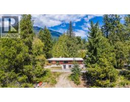 7691 Balfour Wharf Road, balfour, British Columbia