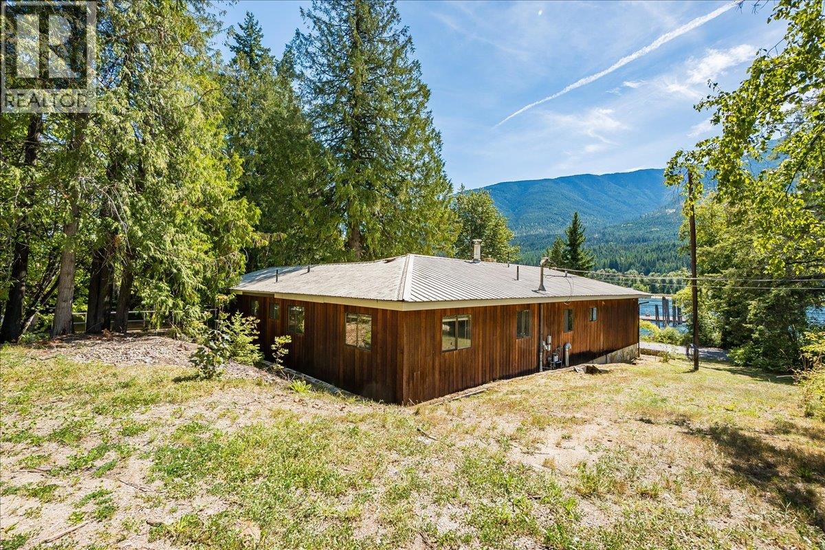 7691 Balfour Wharf Road, Balfour, British Columbia  V0G 1C0 - Photo 66 - 10359320