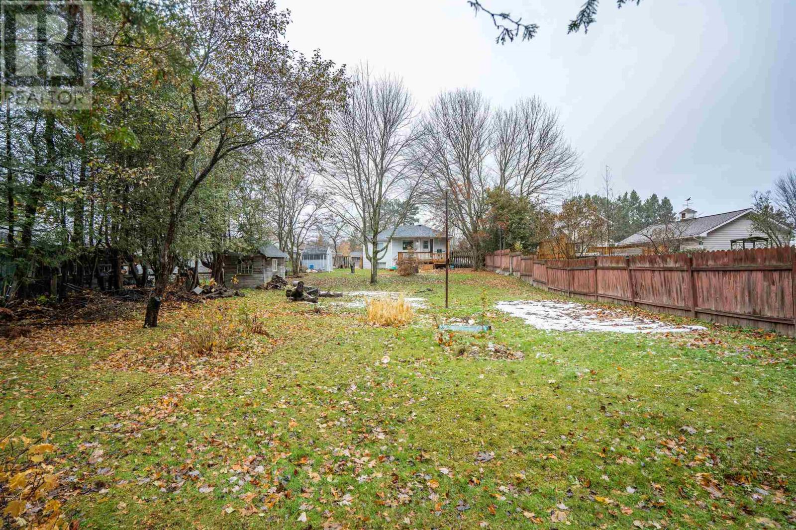 9 Market St, Sault Ste. Marie, Ontario  P6A 4S9 - Photo 9 - SM253281