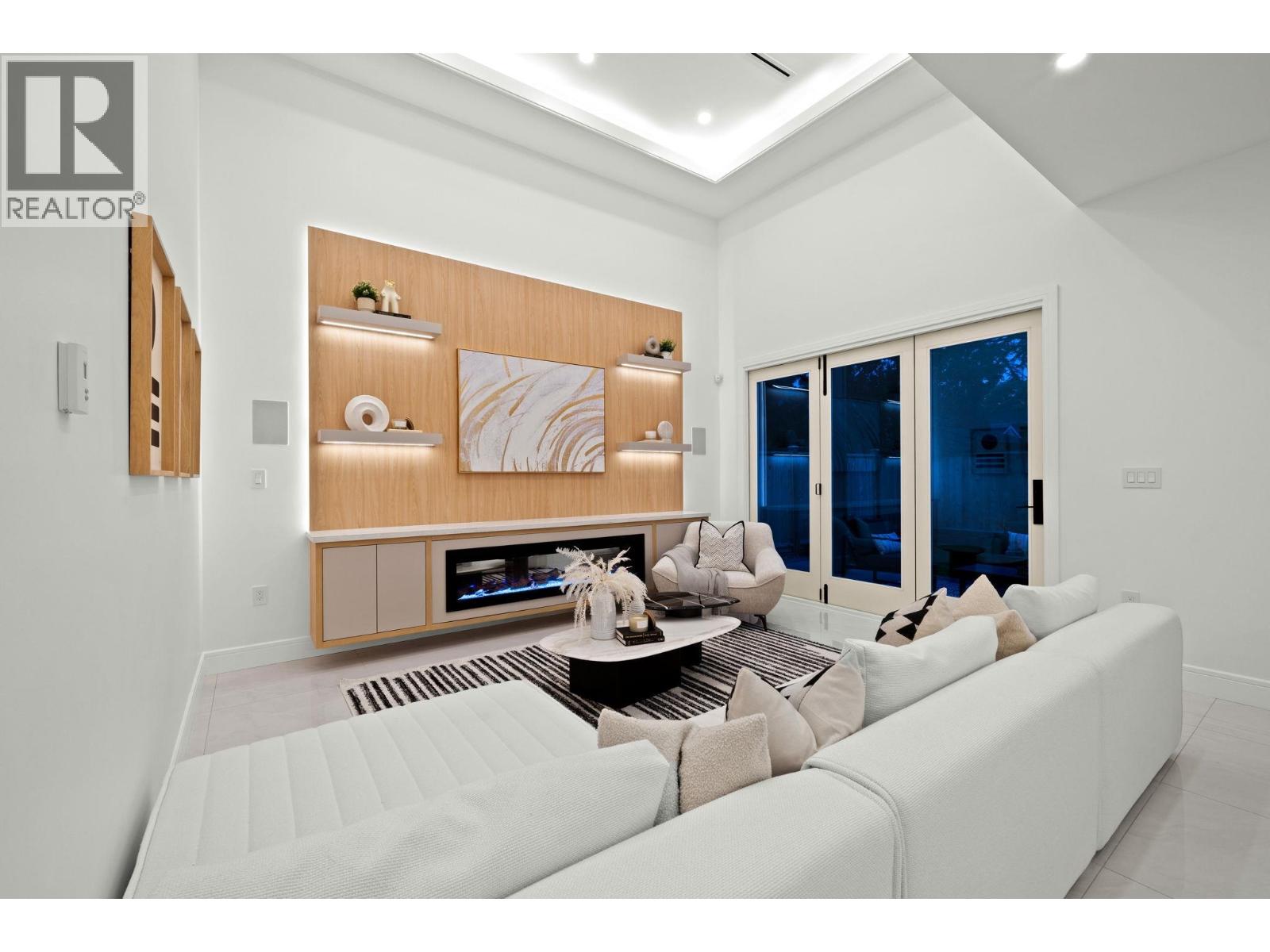 3451 Ullsmore Avenue, Richmond, British Columbia  V7C 1R9 - Photo 8 - R3067883