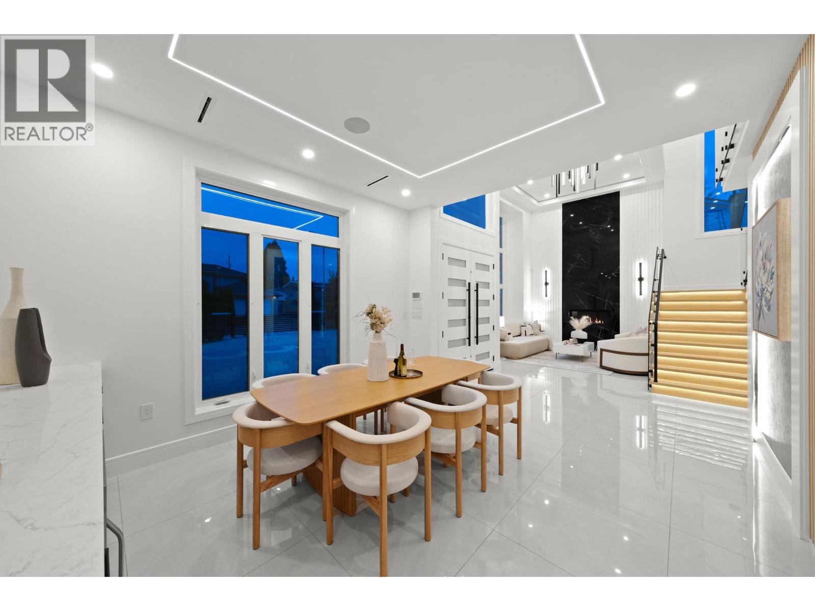 3451 Ullsmore Avenue, Richmond, British Columbia  V7C 1R9 - Photo 3 - R3067883