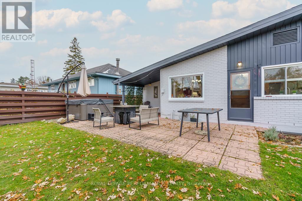 1402 Boyd Street, Cornwall, Ontario  K6J 1X1 - Photo 22 - X12552132