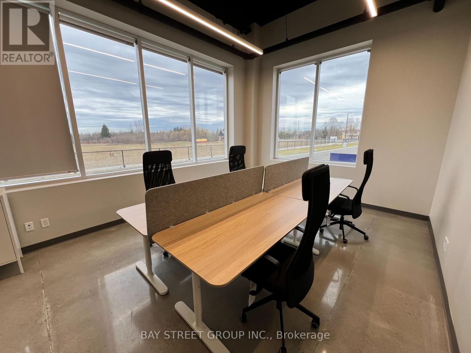 100 - 12153 Woodbine Avenue, Whitchurch-Stouffville, Ontario  L0H 1G0 - Photo 3 - N12476414