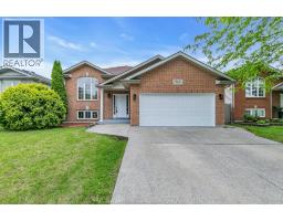 965 BANWELL, Windsor, Ontario