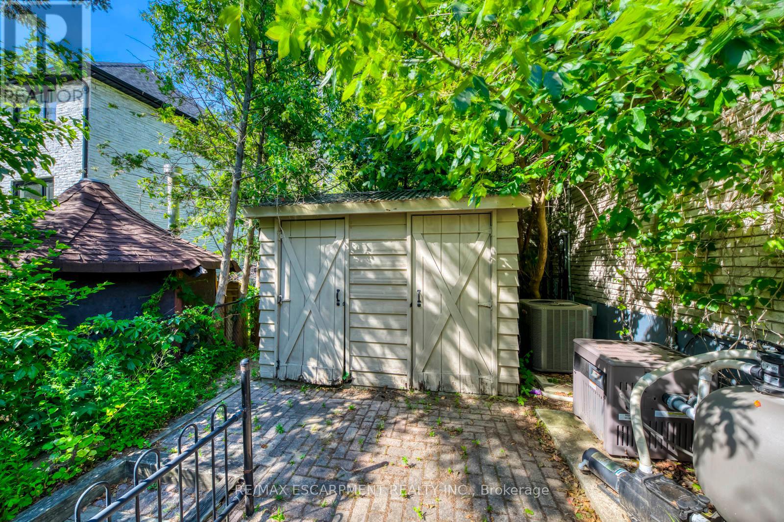 170 Cavendish Court, Oakville, Ontario  L6J 5S2 - Photo 46 - W12535390