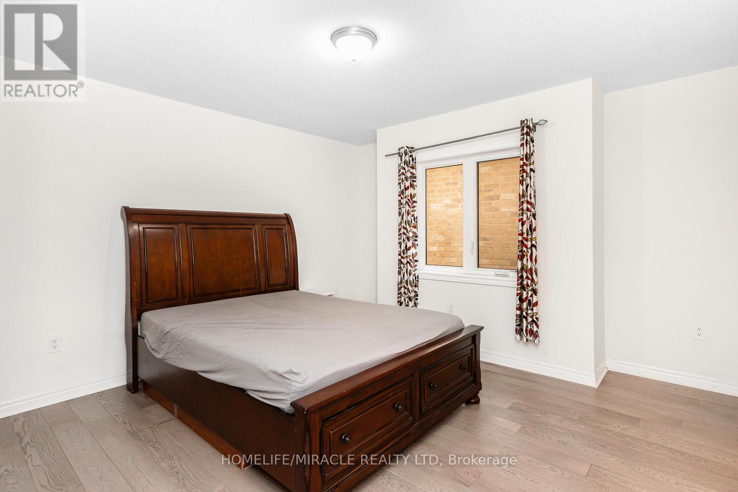 3 Farringdon Crescent, Brampton, Ontario  L7A 4Z5 - Photo 24 - W12519424