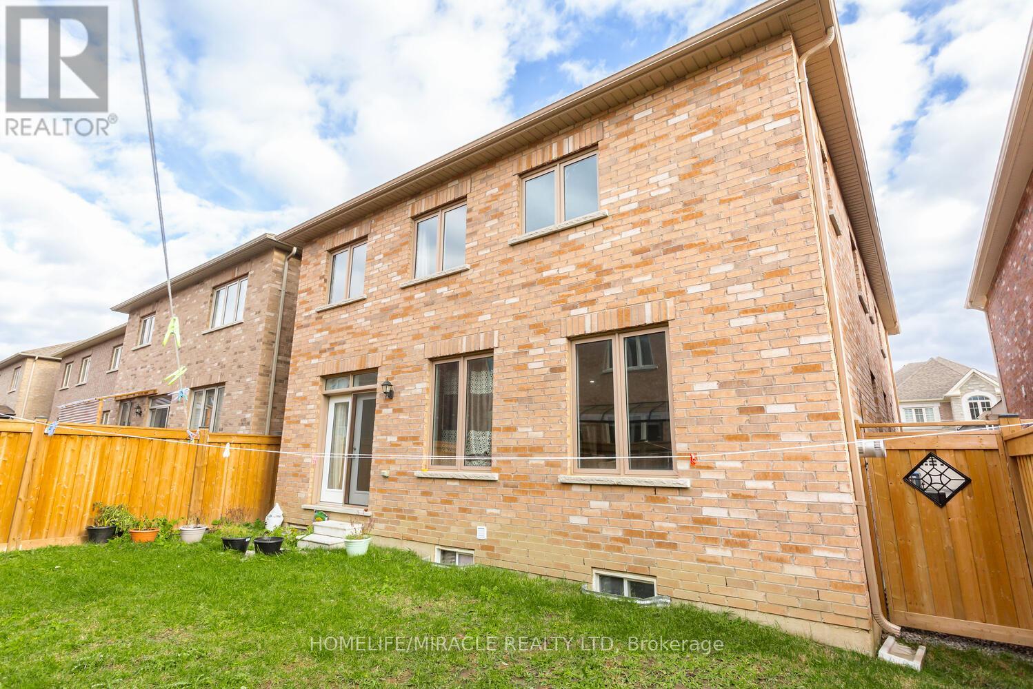 3 Farringdon Crescent, Brampton, Ontario  L7A 4Z5 - Photo 48 - W12519424