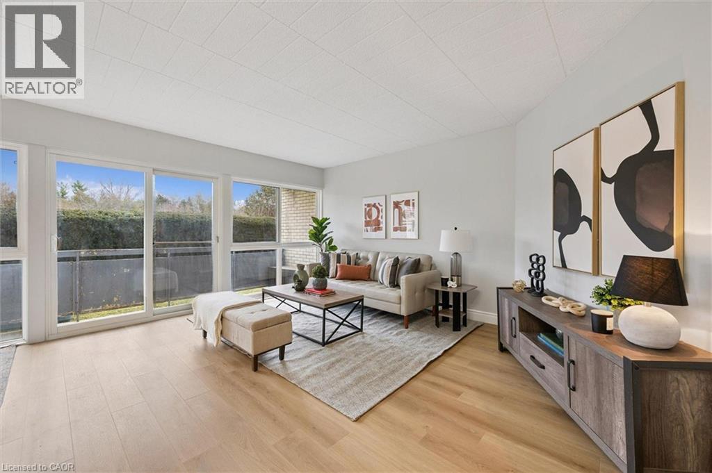 105 Conroy Crescent Unit# 102, Guelph, Ontario N1G 2V5 - Photo 3 - 40788759