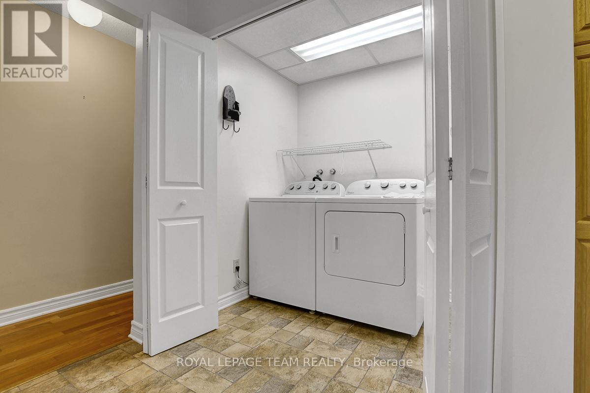 16 Barnstable Drive, Ottawa, Ontario  K2J 1Z6 - Photo 18 - X12476573