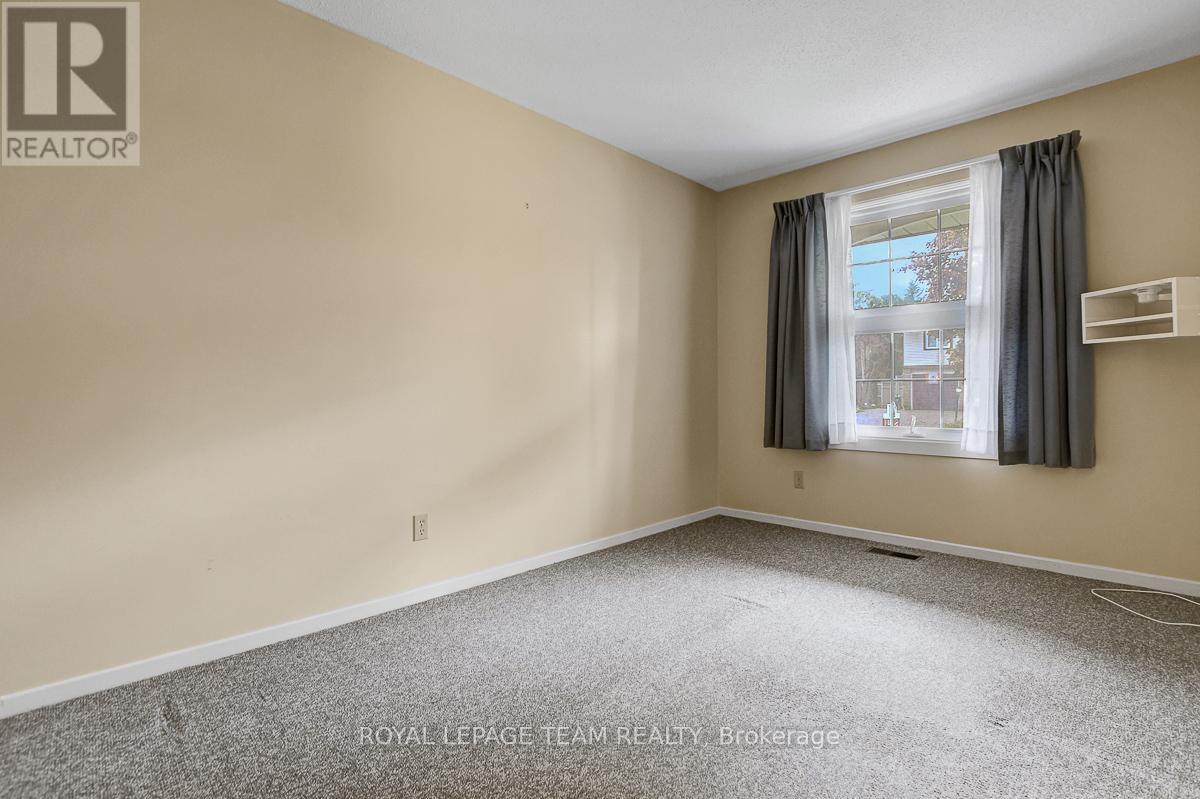 16 Barnstable Drive, Ottawa, Ontario  K2J 1Z6 - Photo 32 - X12476573