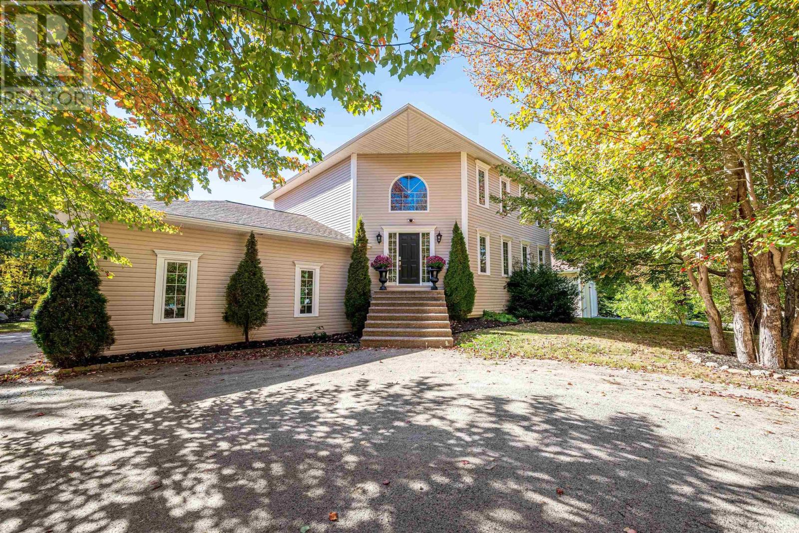 9 Haliburton Crescent, Stillwater Lake, Nova Scotia