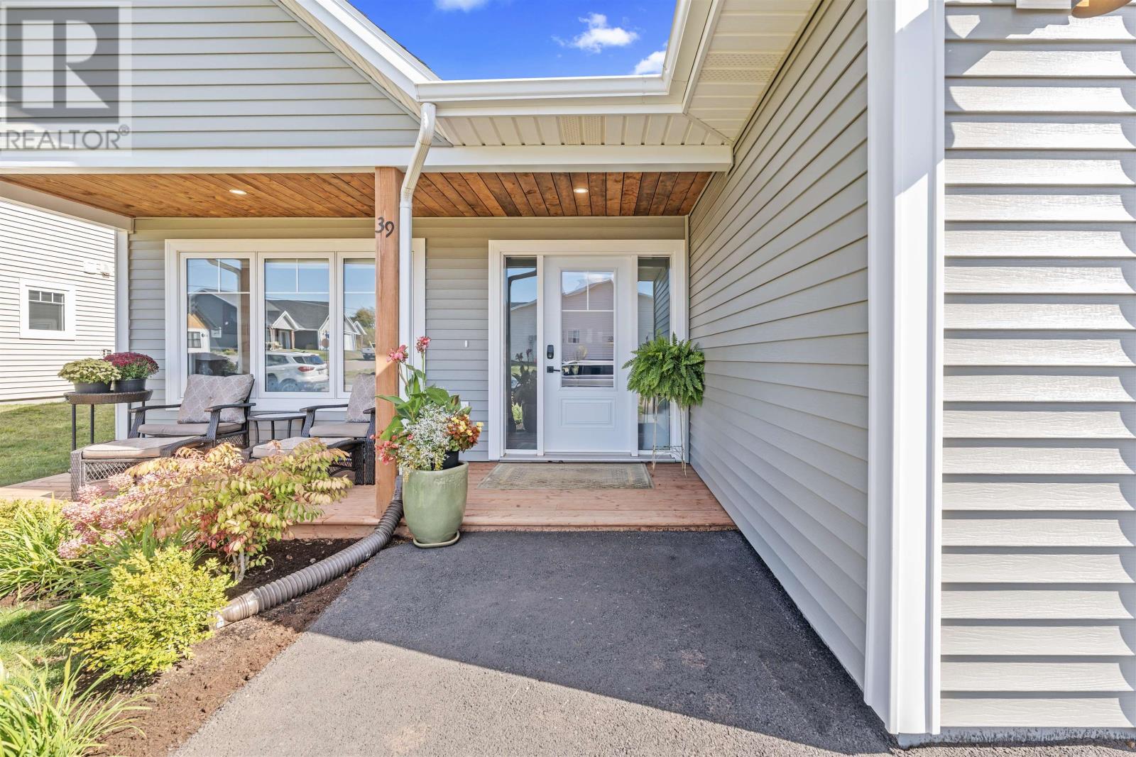 39 Starlite Street, Summerside, Prince Edward Island  C1N 4J3 - Photo 18 - 202528141