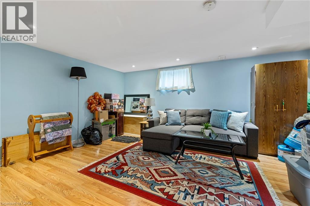 9 Cleveland Place, Stoney Creek, Ontario  L8J 1M9 - Photo 35 - 40788694