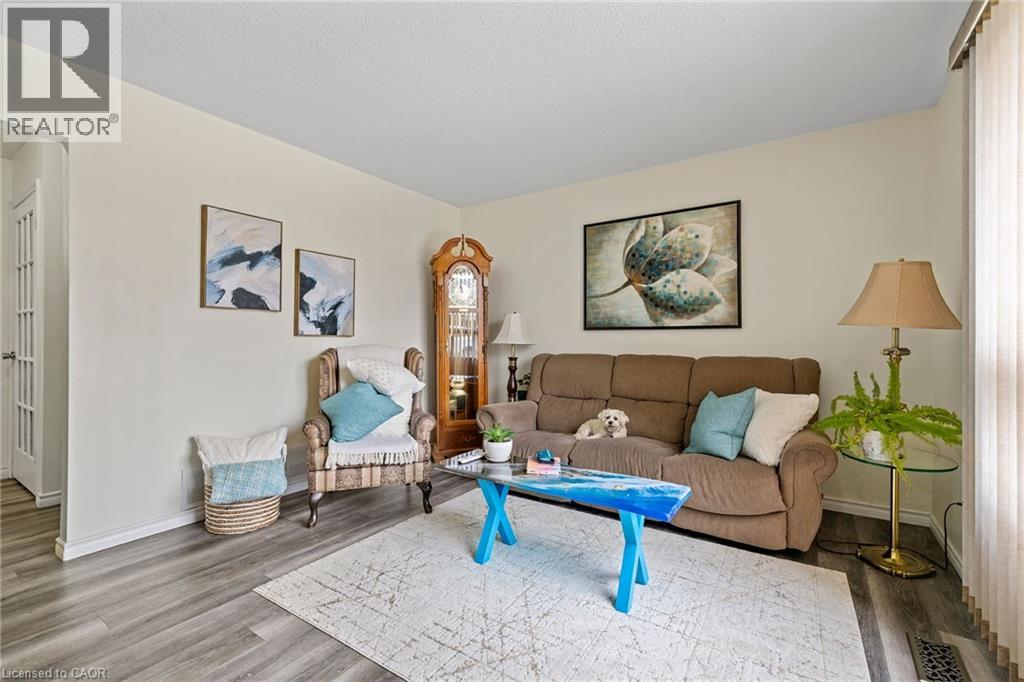 9 Cleveland Place, Stoney Creek, Ontario  L8J 1M9 - Photo 10 - 40788694