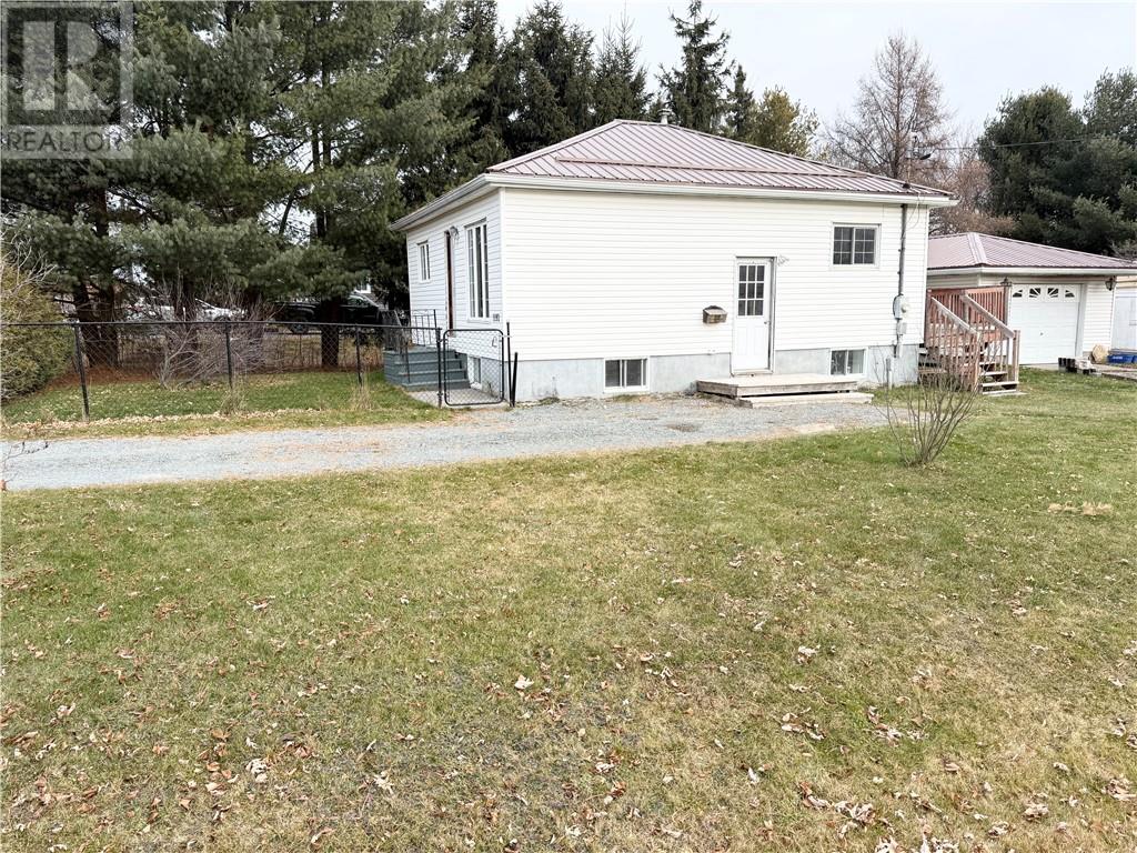 1192 Carmelo Avenue, Sudbury, Ontario P3A 4P4 - Photo 8 - 2125680