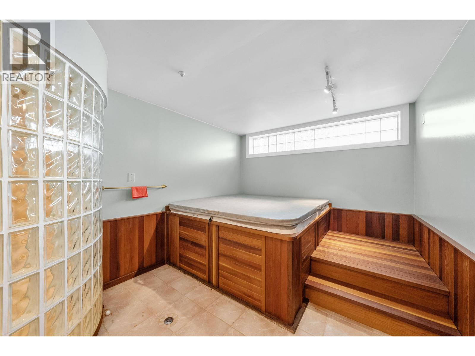 1426 W 48th Avenue, Vancouver, British Columbia  V6M 2P2 - Photo 22 - R3067796