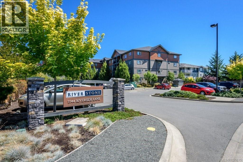 205 1944 Riverside Lane, Courtenay, British Columbia
