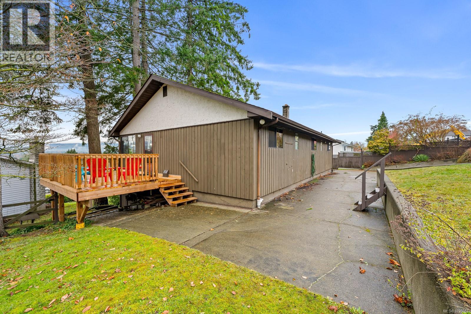 401 Panorama Cres, Courtenay, British Columbia  V9N 6Y7 - Photo 39 - 1020607