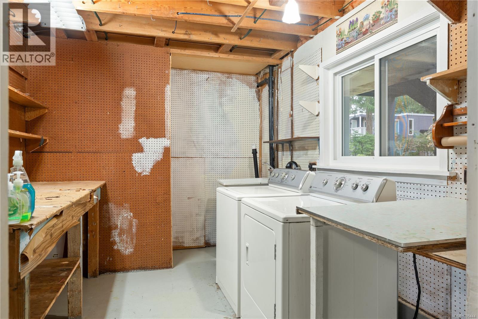 6164 Metral Dr, Nanaimo, British Columbia  V9T 3B8 - Photo 37 - 1020444