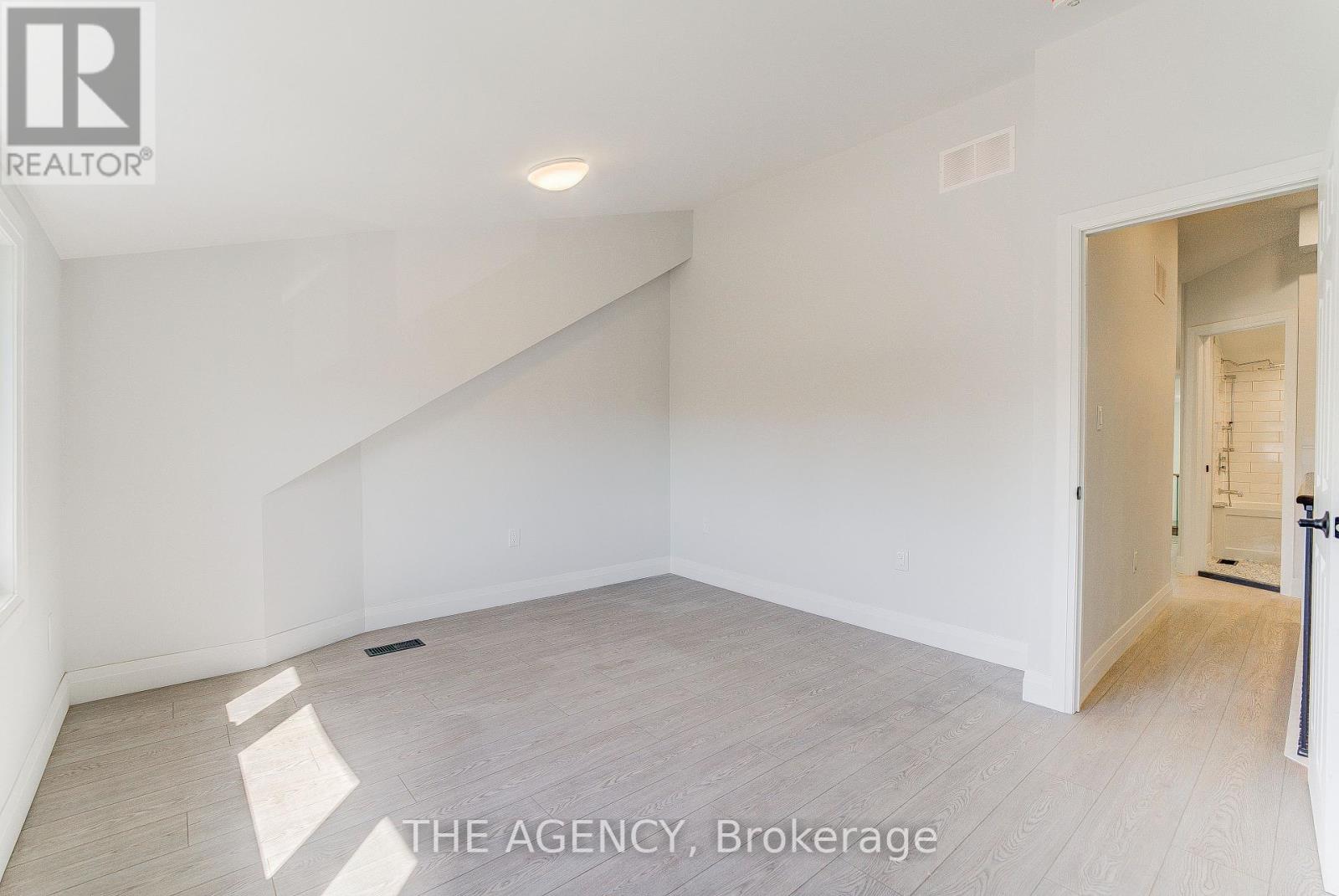 259 Robina Avenue, Toronto, Ontario  M6C 3Y9 - Photo 13 - C12552122