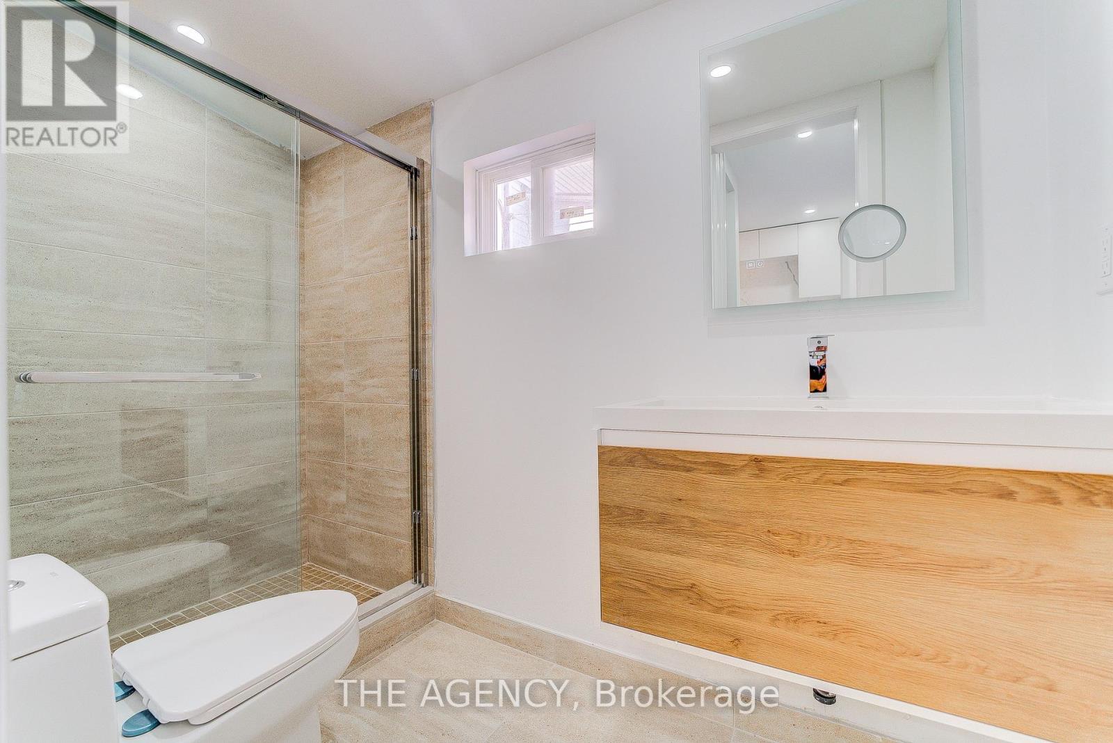 259 Robina Avenue, Toronto, Ontario  M6C 3Y9 - Photo 18 - C12552122