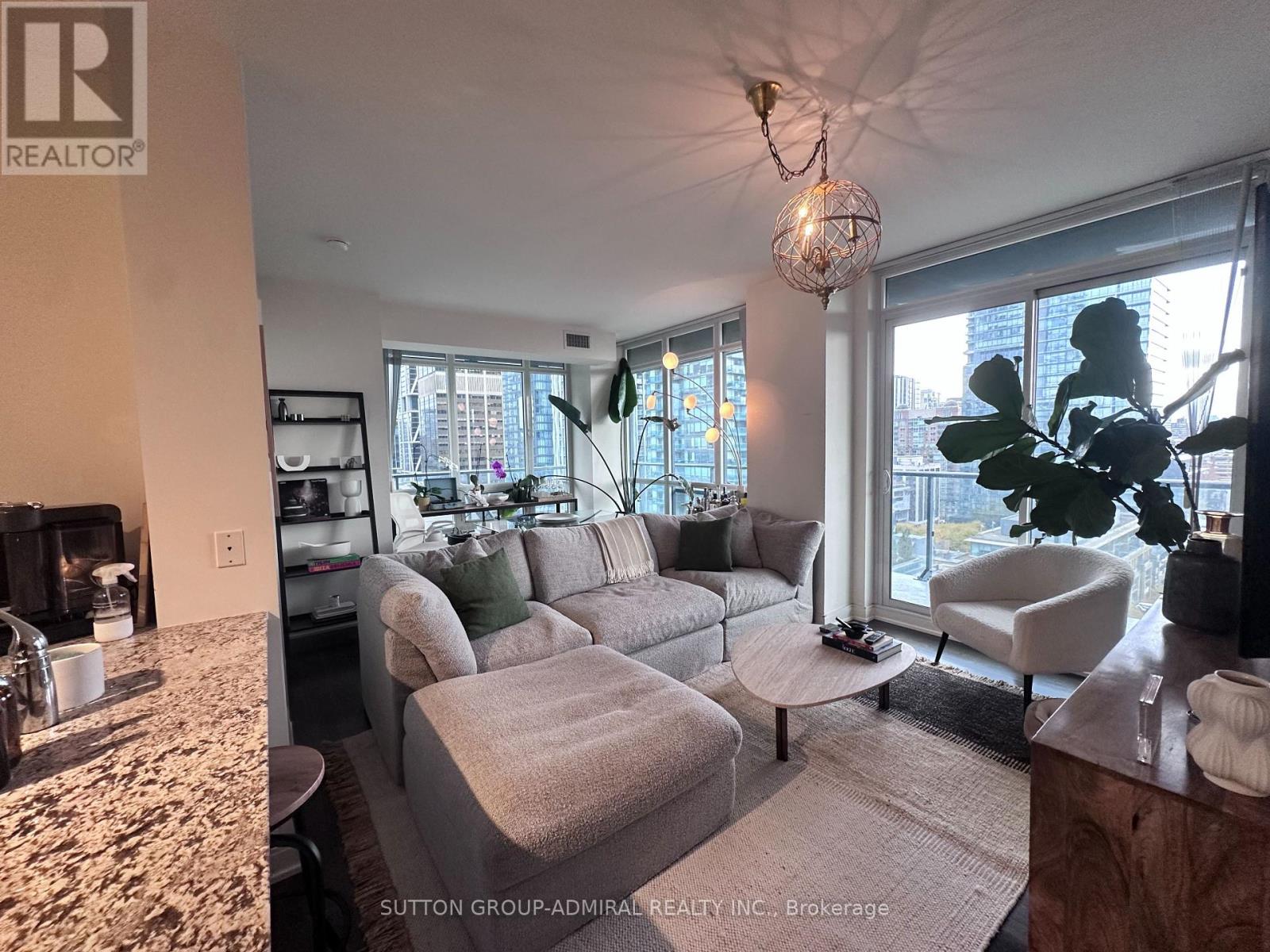 1809 - 825 Church Street, Toronto, Ontario  M4W 3Z4 - Photo 6 - C12552198