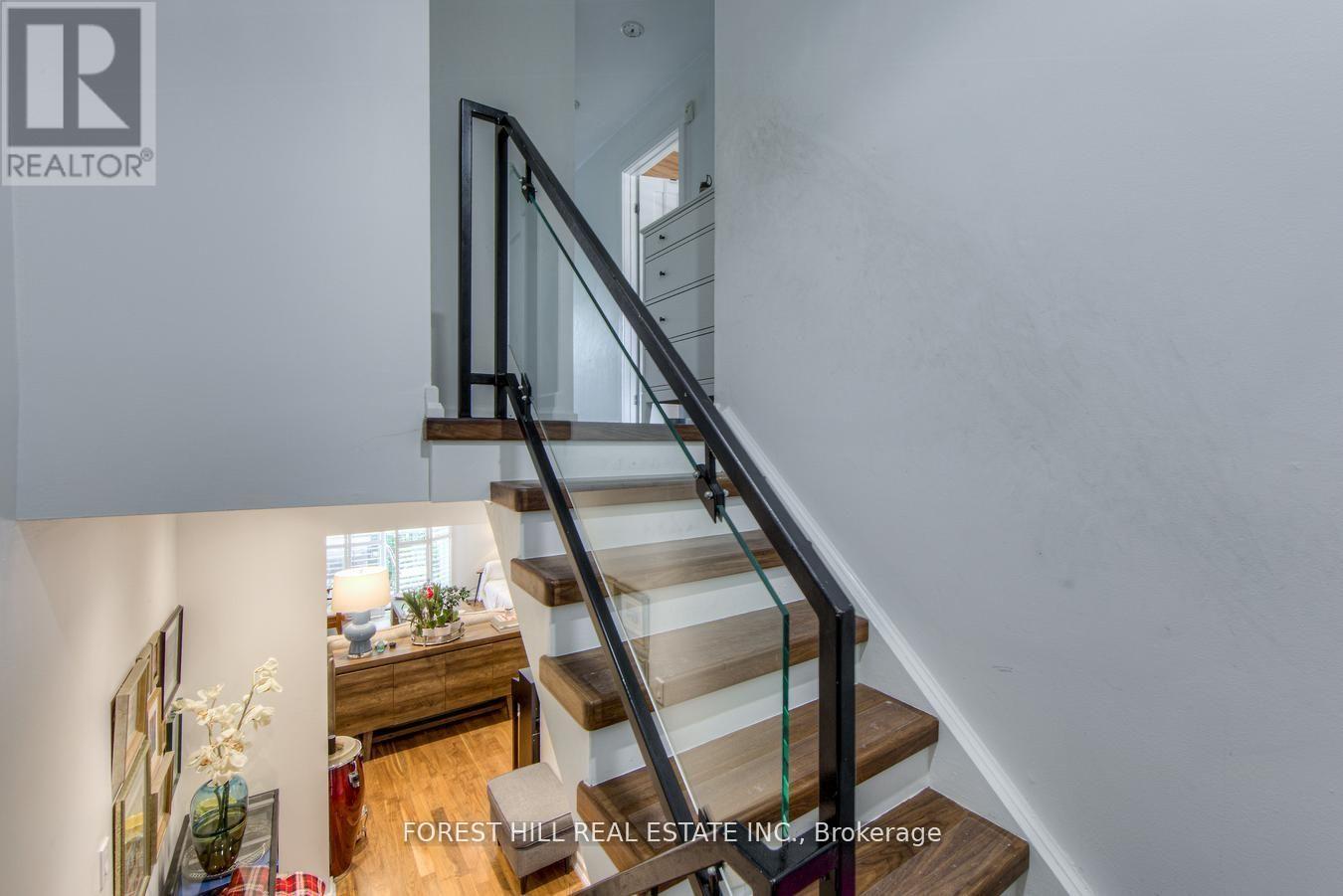 7 Maroon Mill Way, Toronto, Ontario  M2L 1T9 - Photo 18 - C12552210