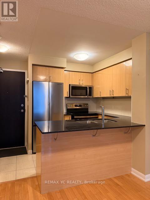 2506 - 5791 Yonge Street, Toronto, Ontario  M2M 0A8 - Photo 4 - C12552252