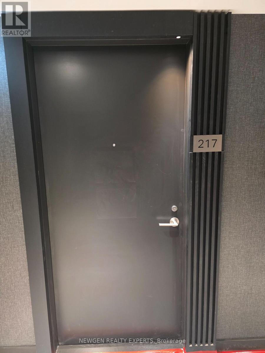 217 - 110 BROADWAY AVENUE, Toronto, Ontario