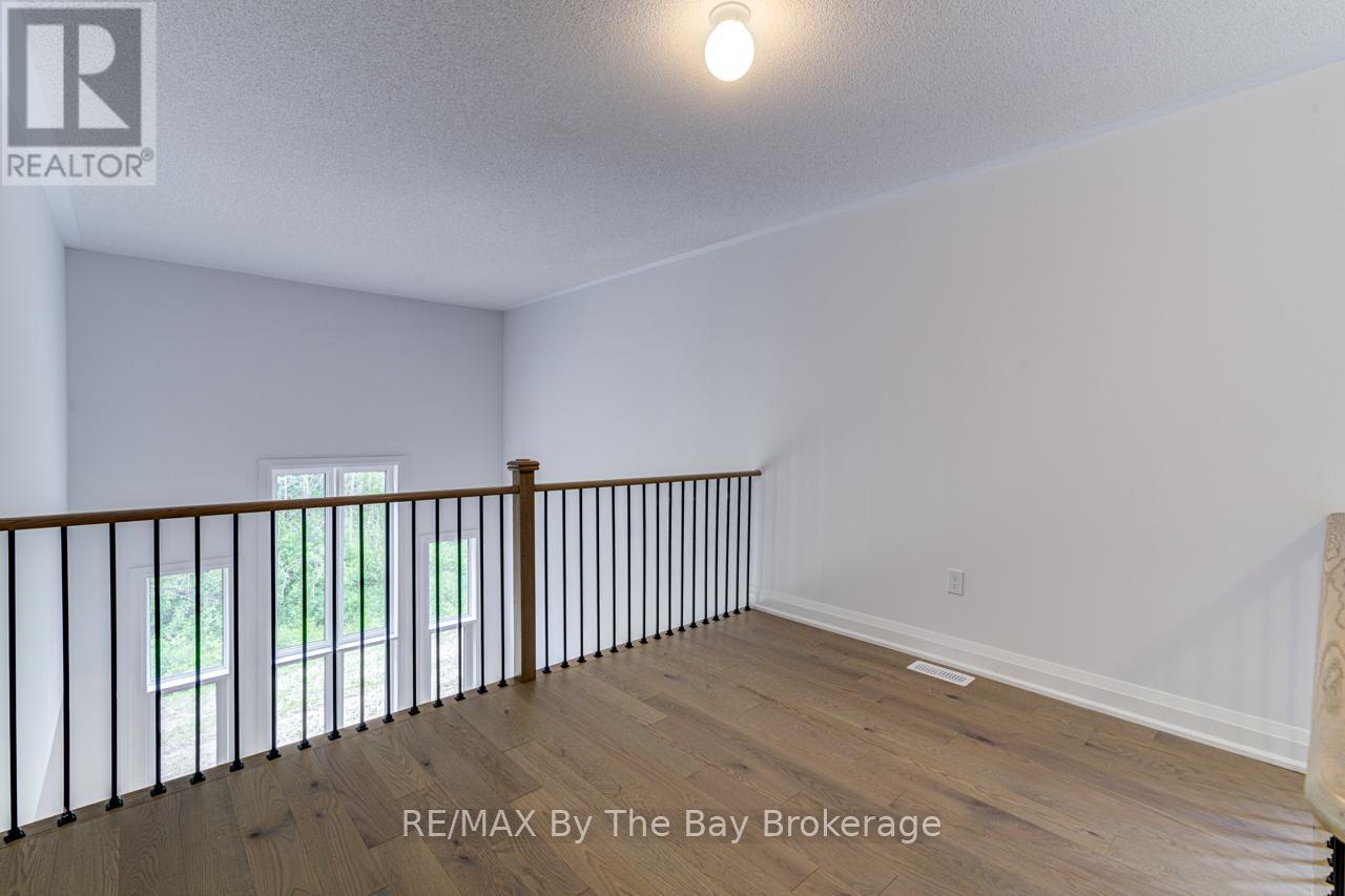 26 Amber Drive, Wasaga Beach, Ontario  L9Z 0R8 - Photo 24 - S12469915