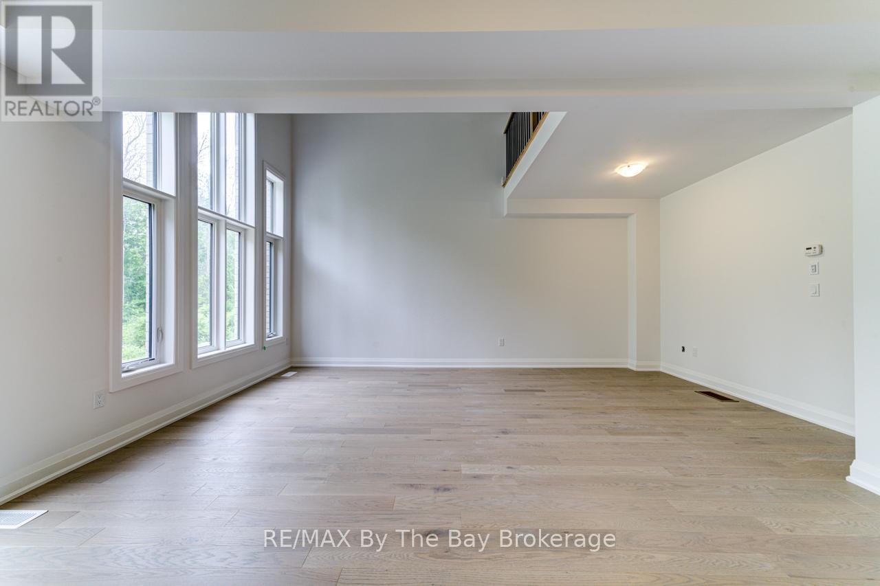 26 Amber Drive, Wasaga Beach, Ontario  L9Z 0R8 - Photo 14 - S12469915