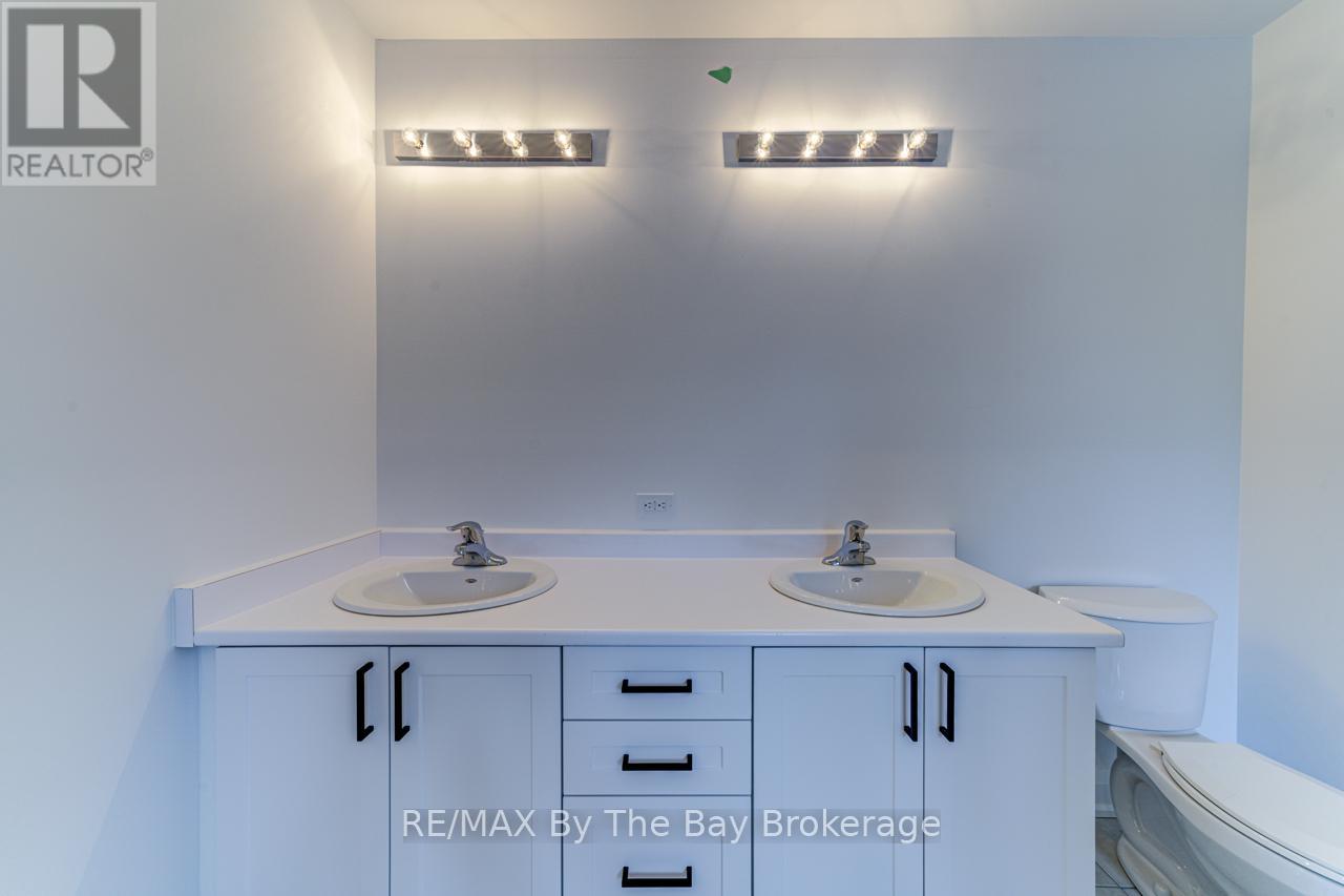 26 Amber Drive, Wasaga Beach, Ontario  L9Z 0R8 - Photo 29 - S12469915