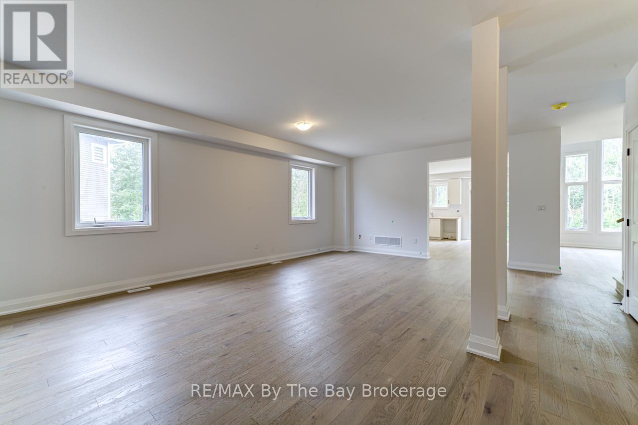 26 Amber Drive, Wasaga Beach, Ontario  L9Z 0R8 - Photo 7 - S12469915