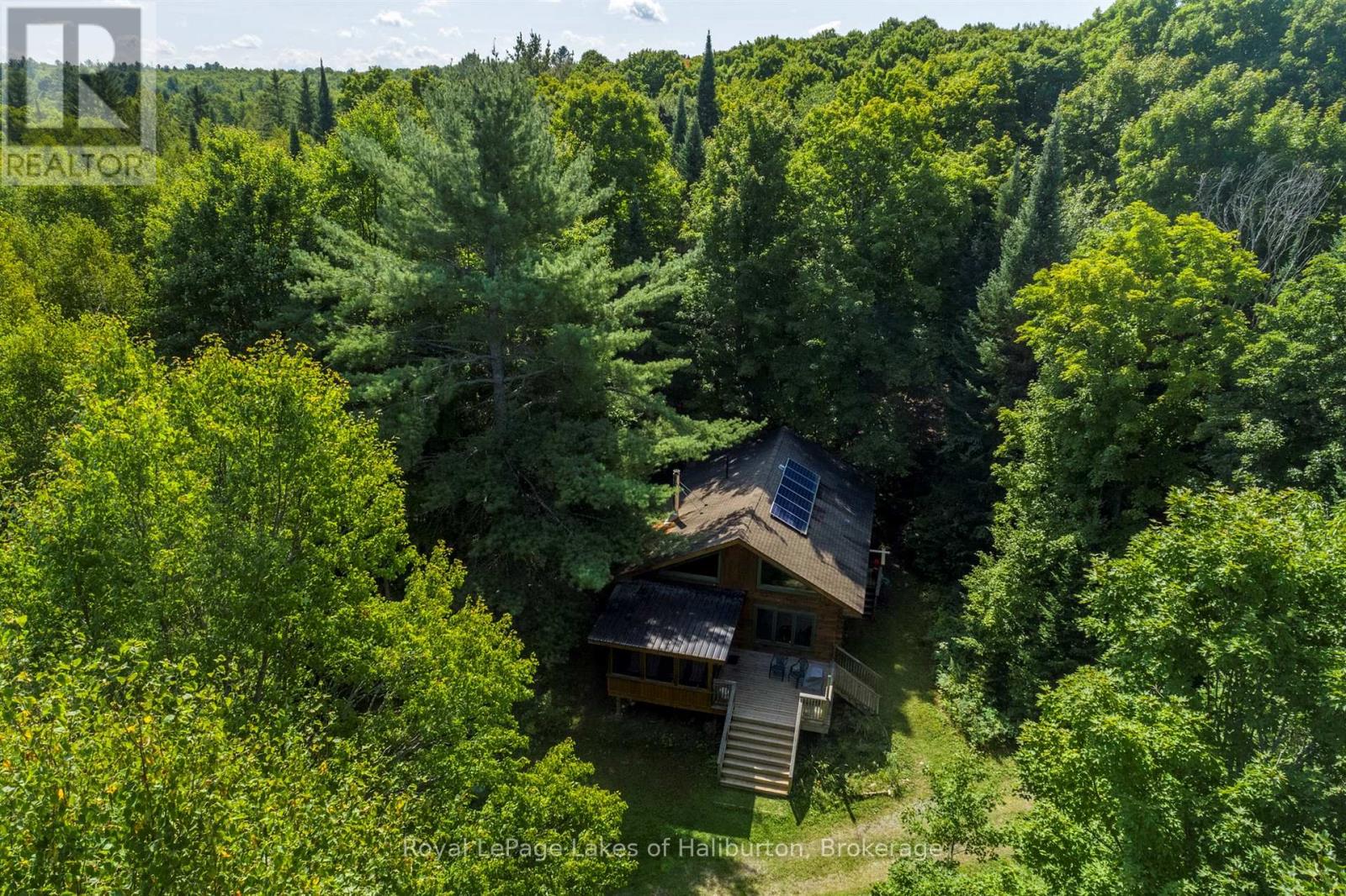 1880 Boldts Lane, Minden Hills, Ontario  K0M 2A1 - Photo 12 - X12403929