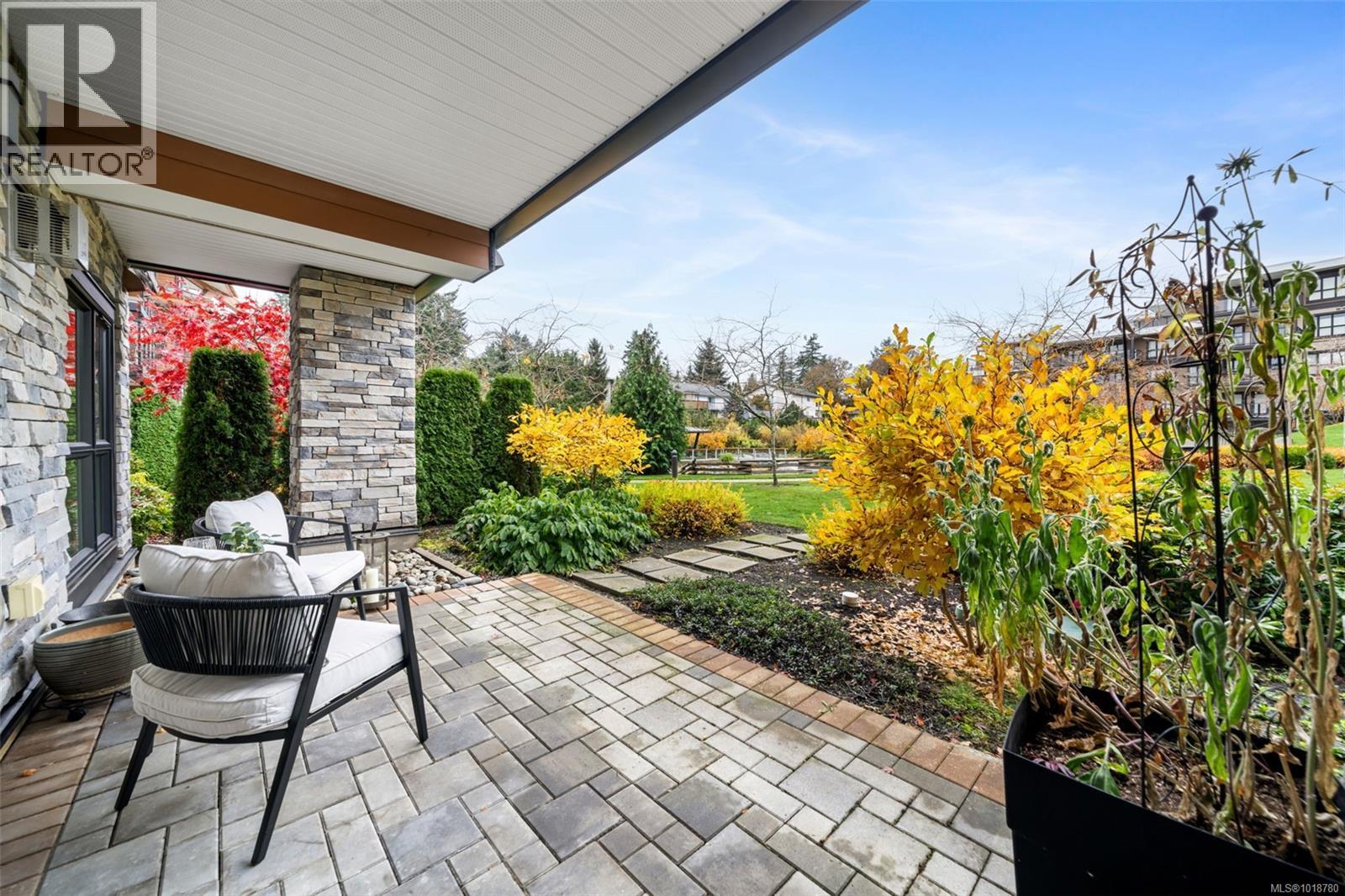 112 745 Travino Lane, Saanich, British Columbia  V8Z 0E5 - Photo 20 - 1018780