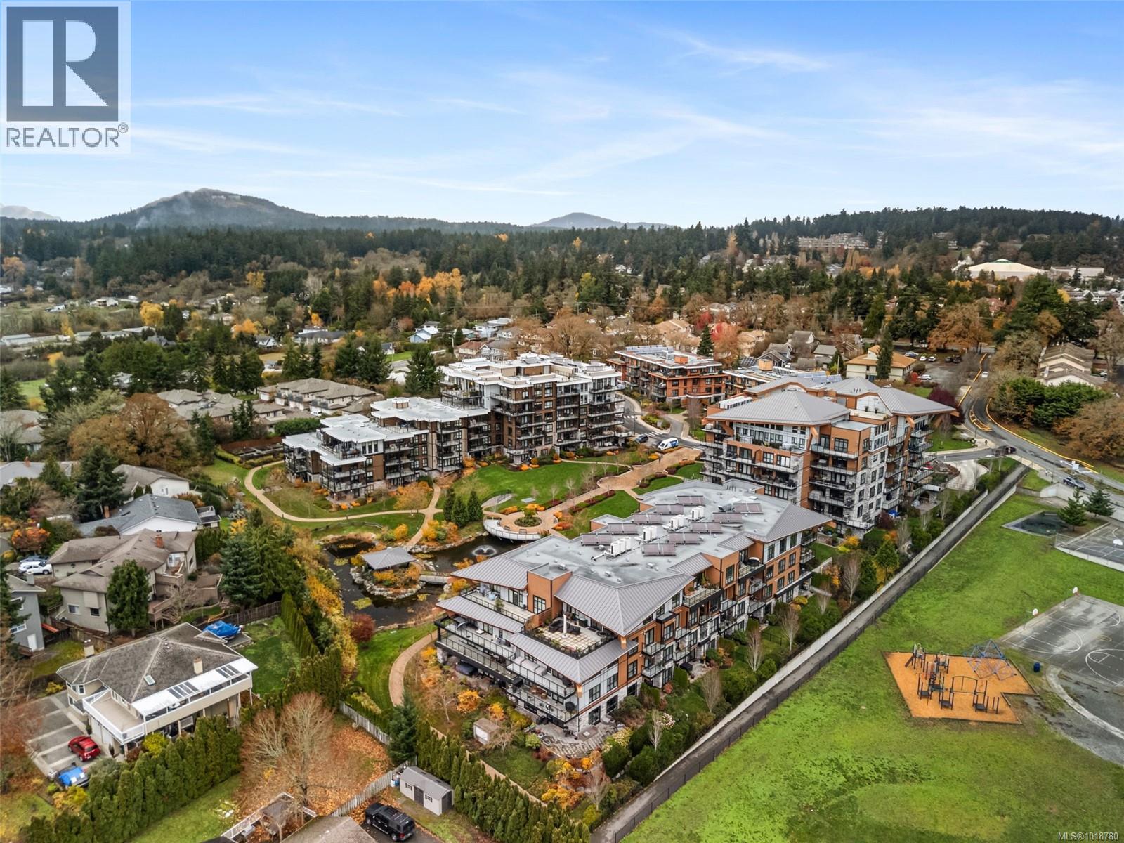 112 745 Travino Lane, Saanich, British Columbia  V8Z 0E5 - Photo 34 - 1018780