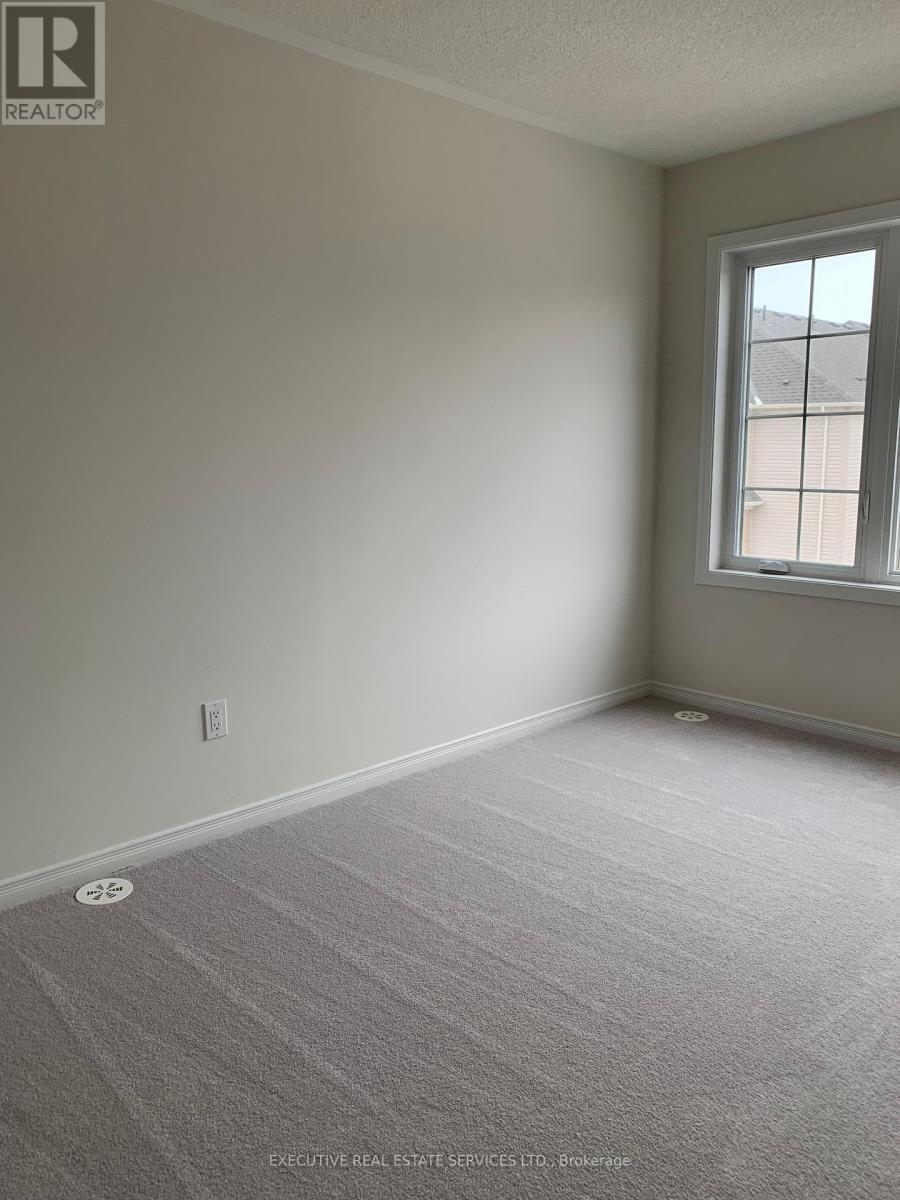 99 Danzatore Path, Oshawa, Ontario  L1L 0P9 - Photo 13 - E12552206