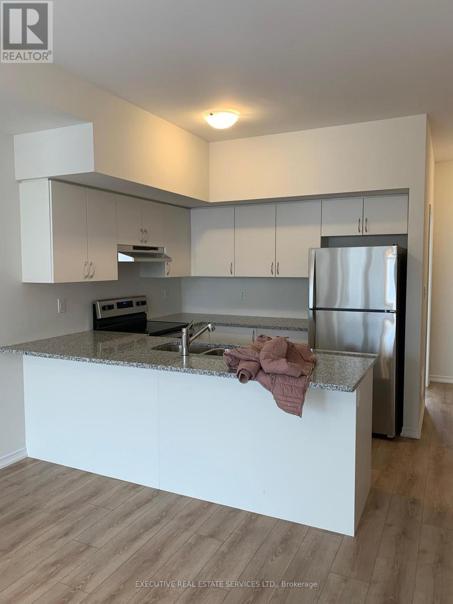 99 Danzatore Path, Oshawa, Ontario  L1L 0P9 - Photo 2 - E12552206