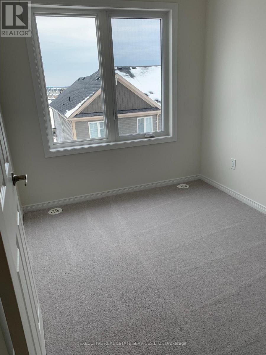 99 Danzatore Path, Oshawa, Ontario  L1L 0P9 - Photo 5 - E12552206