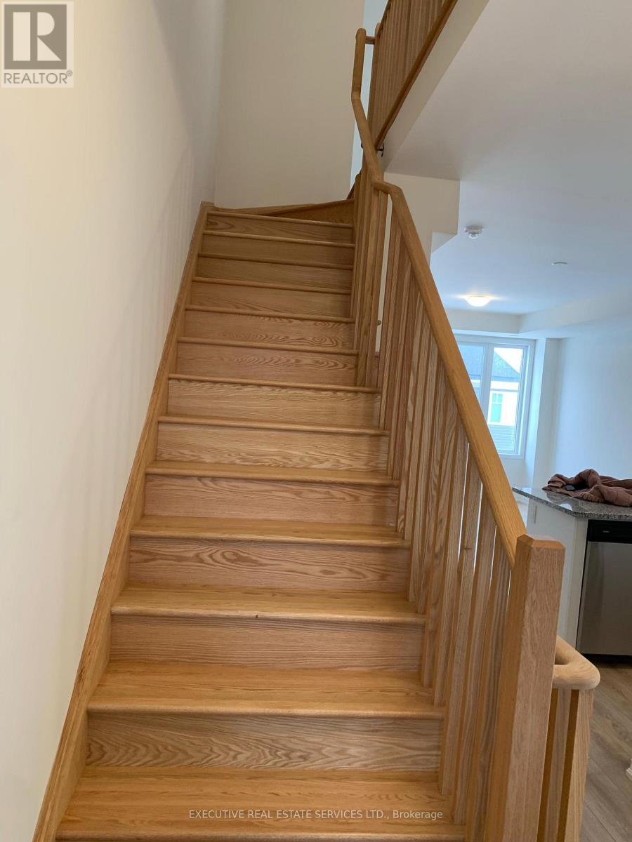 99 Danzatore Path, Oshawa, Ontario  L1L 0P9 - Photo 9 - E12552206