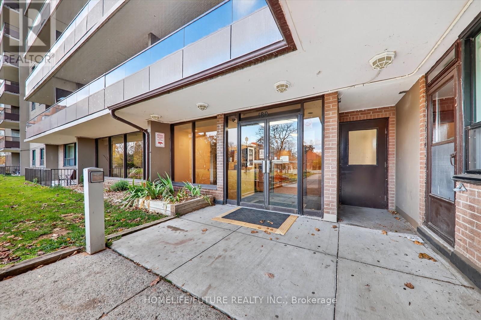 705 - 180 Markham Road, Toronto, Ontario  M1M 2Z9 - Photo 5 - E12552234