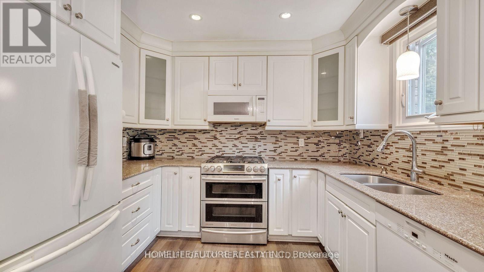 Main & 2nd Flr - 979 Copperfield Drive, Oshawa, Ontario  L1K 2E9 - Photo 12 - E12552272