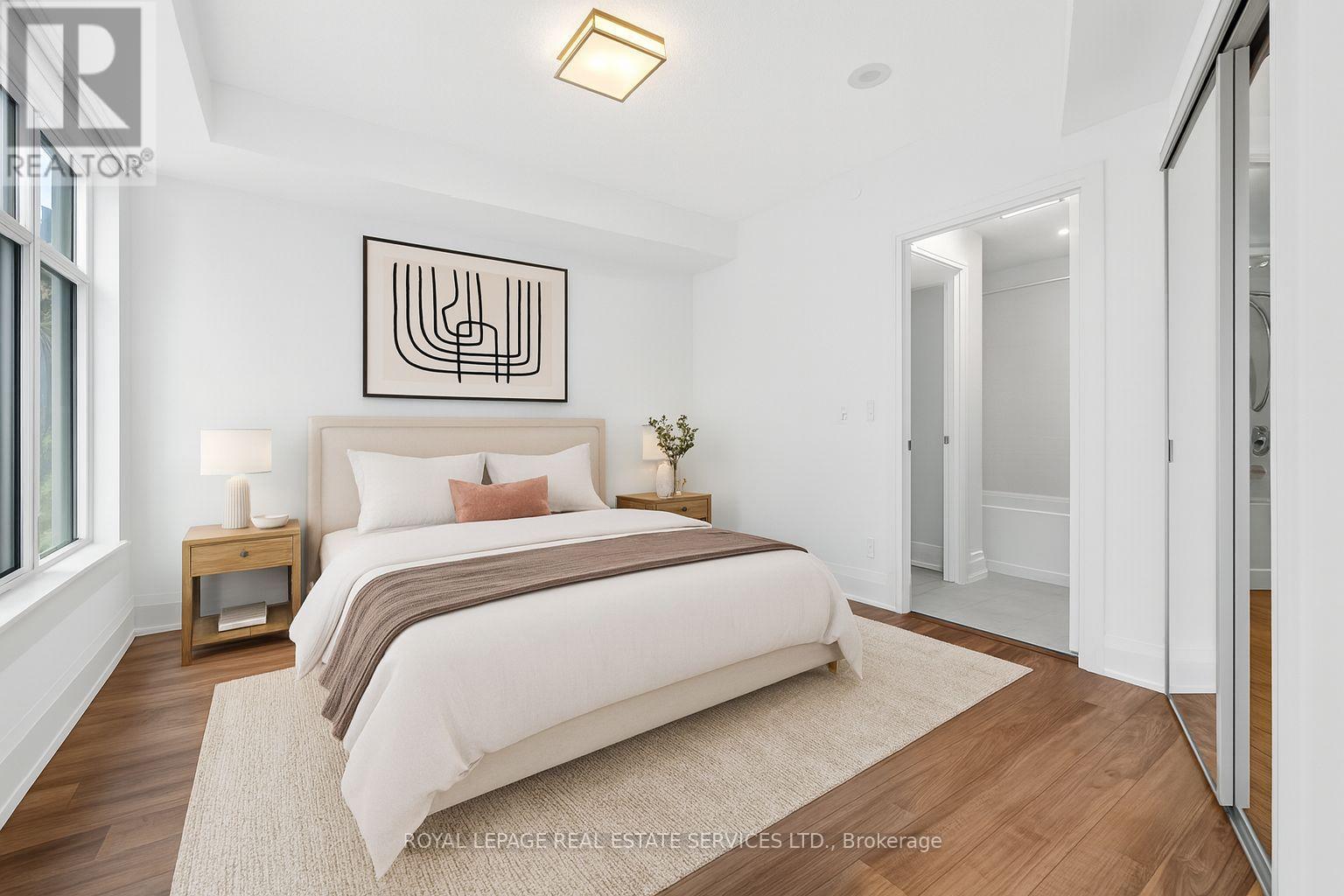 308 - 1 Old Mill Drive, Toronto, Ontario  M6S 0A1 - Photo 18 - W12551508